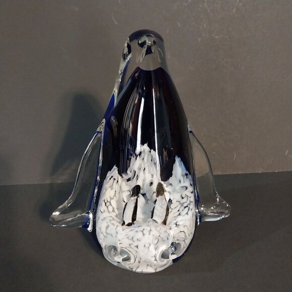 Penguin Paperweight Art Glass Baby Penguins Inside Blue - Picture 2 of 7